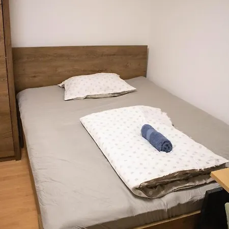 Small Affordable Apartment In Siska District