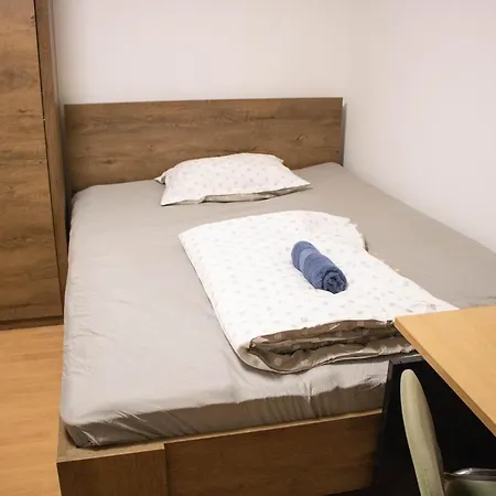 Small Affordable Apartment In Siska District